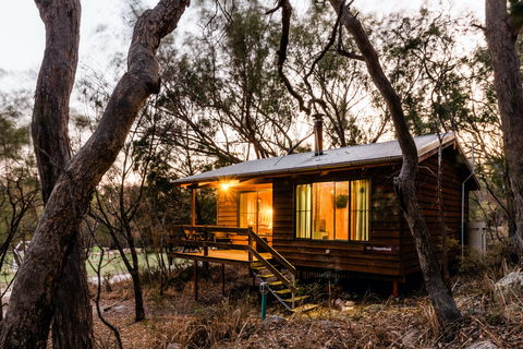 Granite Belt Retreat - Broome Tourism 0