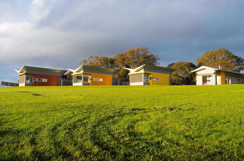 Lush Pastures Hosted BnB - Broome Tourism 0