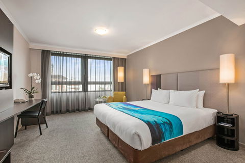 Mantra Parramatta - Broome Tourism 1