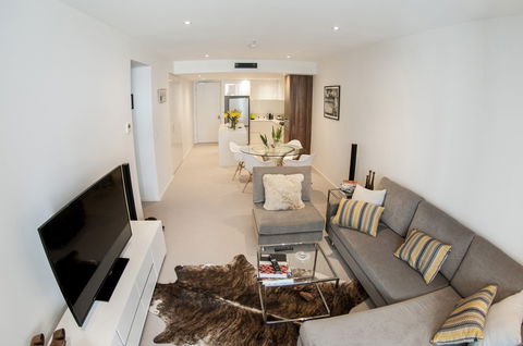 Manhattan - Canberra Executive Apartments - Broome Tourism 0