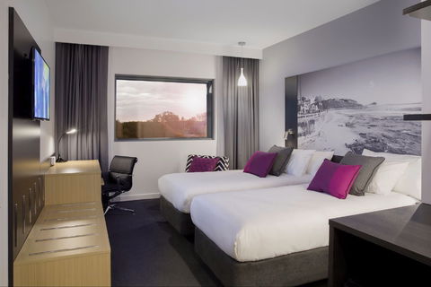 Mercure Newcastle Airport - Broome Tourism 1