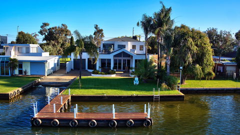 Mulwala 105 - Broome Tourism 0
