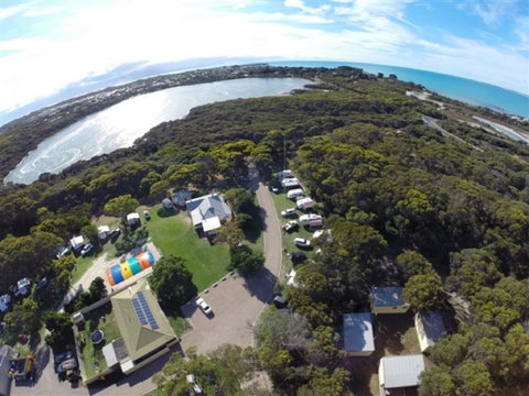 Robe Holiday Park - Broome Tourism 0