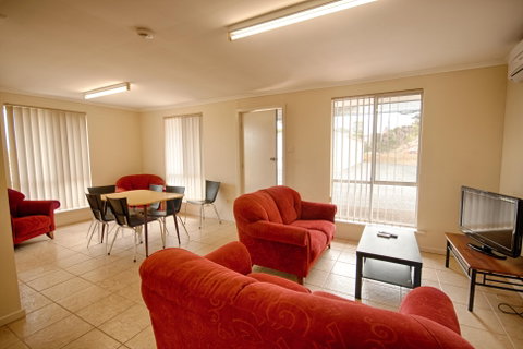 Robetown Motor Inn And Apartments - Broome Tourism 1