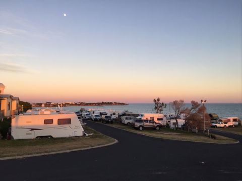 Sea Vu Caravan Park - Broome Tourism 0