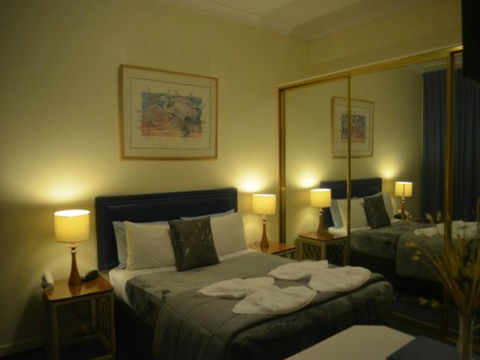 Tall Timbers Motel - Broome Tourism 1
