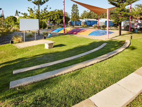Toowoon Bay Holiday Park - Broome Tourism 0