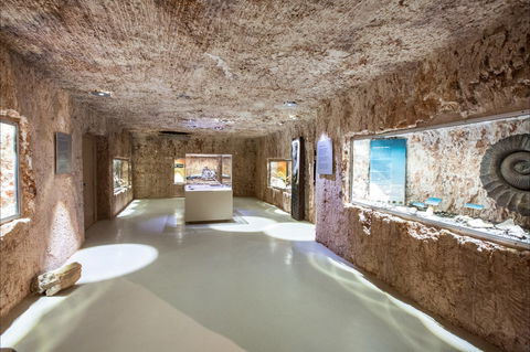Umoona Opal Mine And Museum - Broome Tourism 1