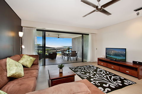 Akuna Waterfront - Broome Tourism 2