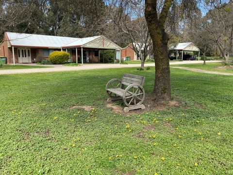 All Seasons Mansfield Accommodation - Broome Tourism 2
