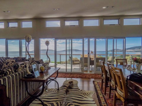 Amanzi By The Sea Flinders Island - Broome Tourism 0