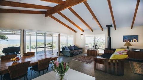 Bay Beach House - Broome Tourism 2