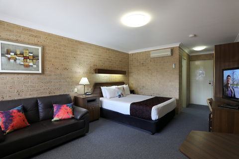 Best Western Tamworth Motor Inn - Broome Tourism 1