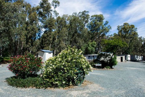 Deniliquin Car-O-Tel And Caravan Park - Broome Tourism 1