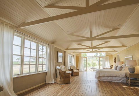 Mayfield Vineyard Cottages - Broome Tourism 1