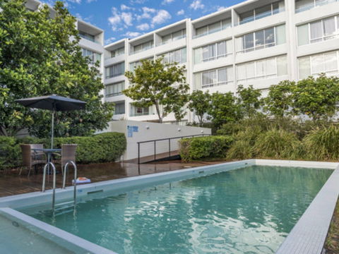 Oaks Nelson Bay Lure Suites - Broome Tourism 1