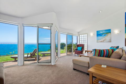 Penguin Head Retreat - Broome Tourism 0