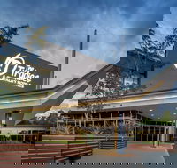 Quality Hotel Dickson - Broome Tourism