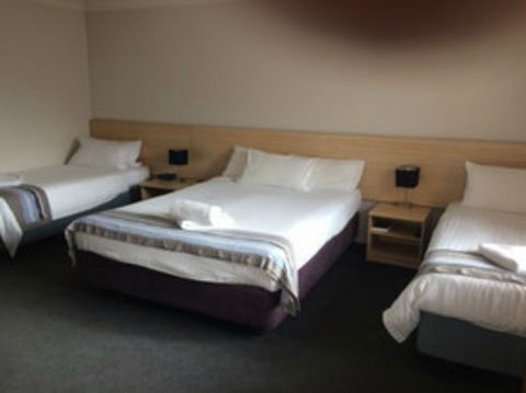 Red Cedar Motel: Muswellbrook - Broome Tourism 0