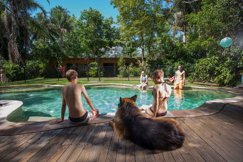 Samurai Beach Bungalows Port Stephens YHA - Broome Tourism 0