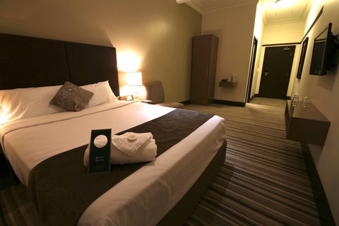 Southern Cross Hotel - Broome Tourism 0
