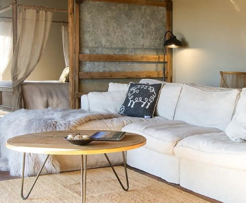 The Fleece - Luxury Farm Stay - Broome Tourism 0