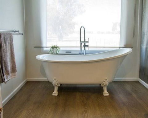 The Fleece - Luxury Farm Stay - Broome Tourism 2