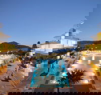 The Tantra Apartments at Ettalong Beach Resort - Broome Tourism