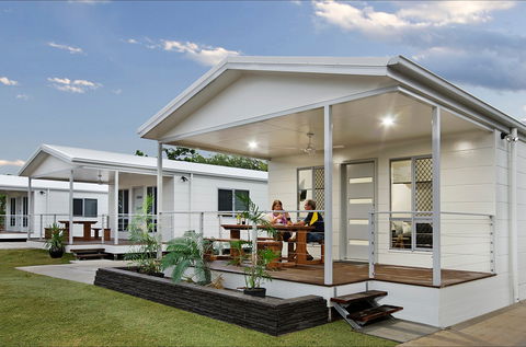 Townsville Tourist And Lifestyle Village - Broome Tourism 1