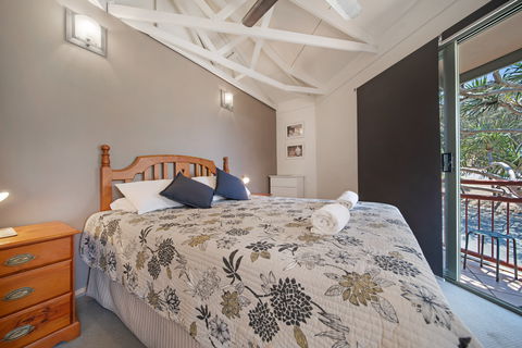 16 Point Lookout Beach Resort - Broome Tourism 1