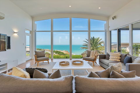 Carpe Diem, 15 Barbara Str Port Elliot - Broome Tourism 1
