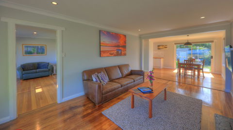 Castaway Cottage - Broome Tourism 2