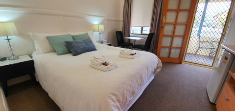 Coppers Hill Boutique Accommodation - Broome Tourism 0