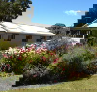 Engadine Cottage - Broome Tourism