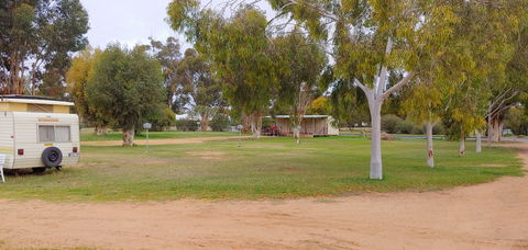 Pinnaroo Caravan Park - Broome Tourism 1