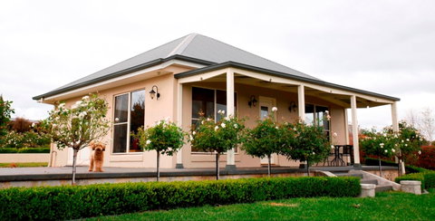Stay Bathurst - Broome Tourism 2