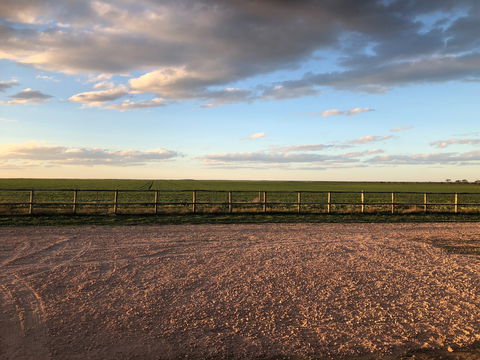 Tarnasey Farm - Pa's Place - Broome Tourism 0