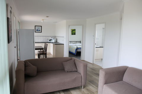 Tarnasey Farm - Pa's Place - Broome Tourism 2