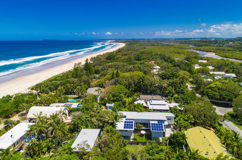 The Vines - Broome Tourism 0