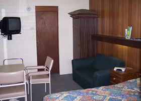 Millers Cottage Motel - Broome Tourism 5
