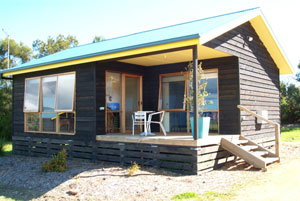 Black Cockatoo Cottages - Broome Tourism 2