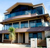 On the Esplanade - Broome Tourism