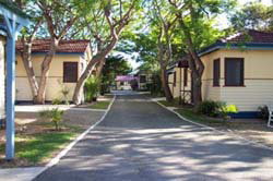 Kickback Cottages - Broome Tourism 0