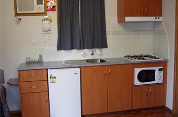 Big 4 Castlemaine Gardens Holiday Park - Broome Tourism 2