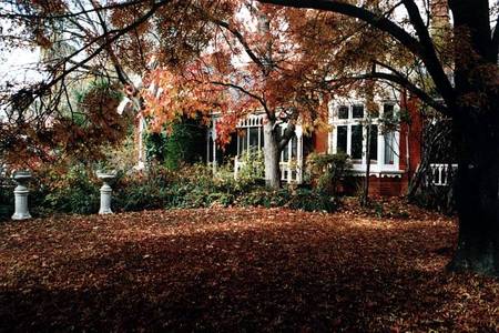 Clevedon Manor - Broome Tourism 0