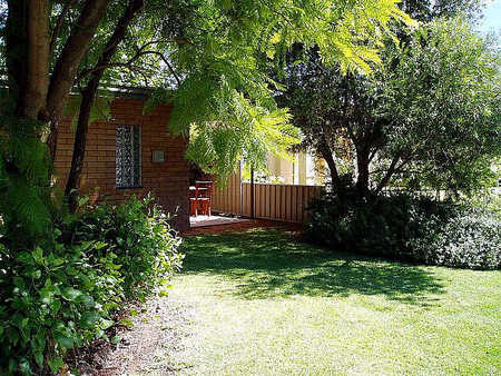 Aaden Holiday Apartments - Broome Tourism 1