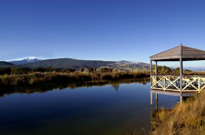 Wombat Hills Cottages - Broome Tourism 2