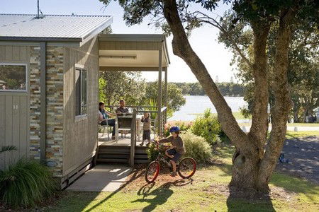 Lake Ainsworth Holiday Park - Broome Tourism 1