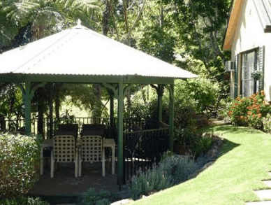 Villa Della Rosa Bed And Breakfast - Broome Tourism 1