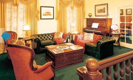 Clifton Lodge - Broome Tourism 3